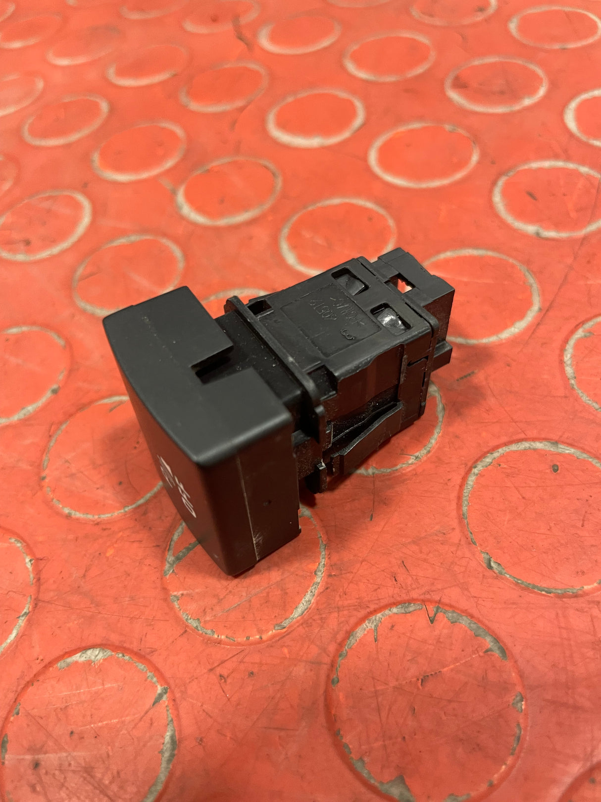 Citroen Berlingo/Peugeot Partner PARKING SENSOR SWITCH 2008-2018 P/N 96594887XT