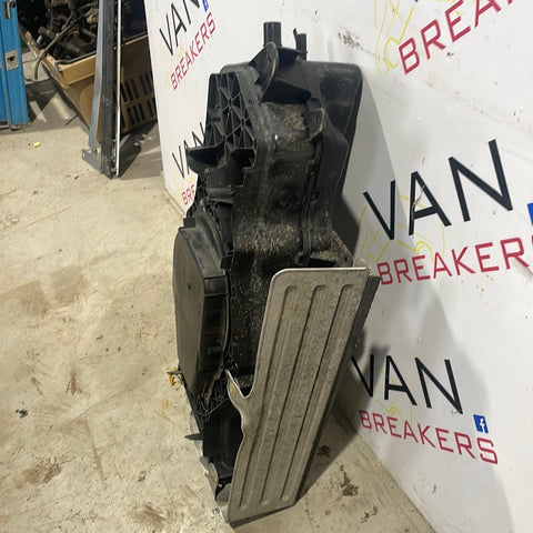 Citroen Relay/Peugeot Boxer/Fiat Ducato ADBLUE ADDITIVE TANK AND PUMP 2018/ONWARDS P/N 7340084