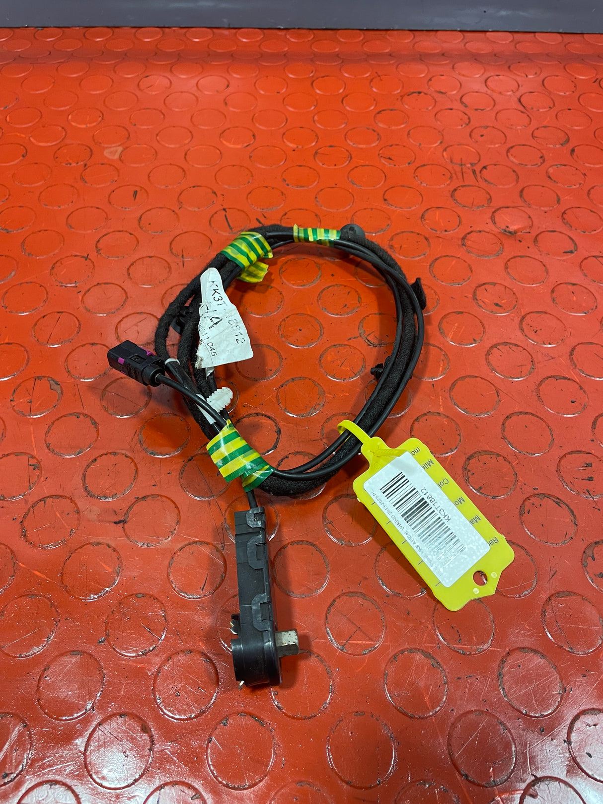 Ford Transit MK8 AERIAL WIRING 2013-2023 P/N KK3T18812
