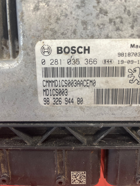 Peugeot Expert/Citroen Dispatch/Vauxhall Vivaro ECU MODULE P/N 9832694480