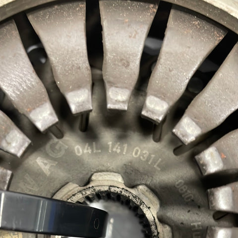 Volkswagen Crafter FWD CLUTCH PLATE WITH PRESSURE PLATE 2.0 2021 P/N 04L141015P