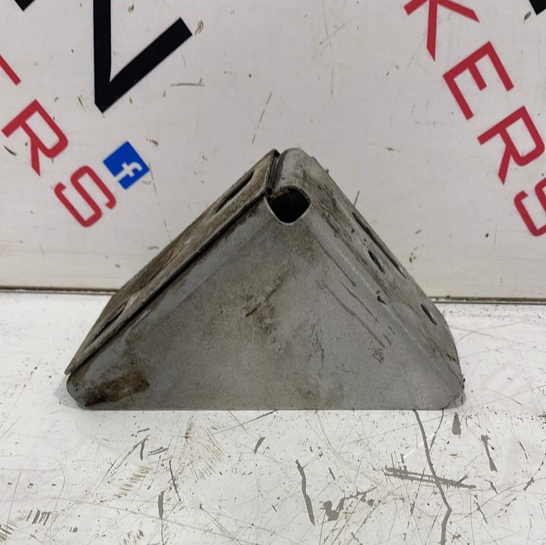 Ford Transit MK8 P/S FRONT PANEL BRACKET 2013/2018 P/N BK3116D155