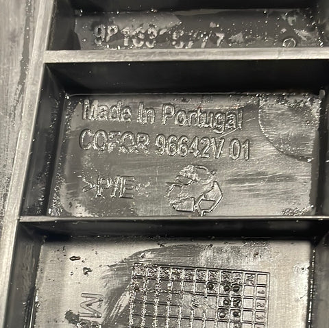 Citroen Berlingo/Peugeot Partner/Vauxhall Combo/Toyota Proace City PASSENGER SIDE N/S B PILLAR AND KICK GUARD TRIM P/N 96642V