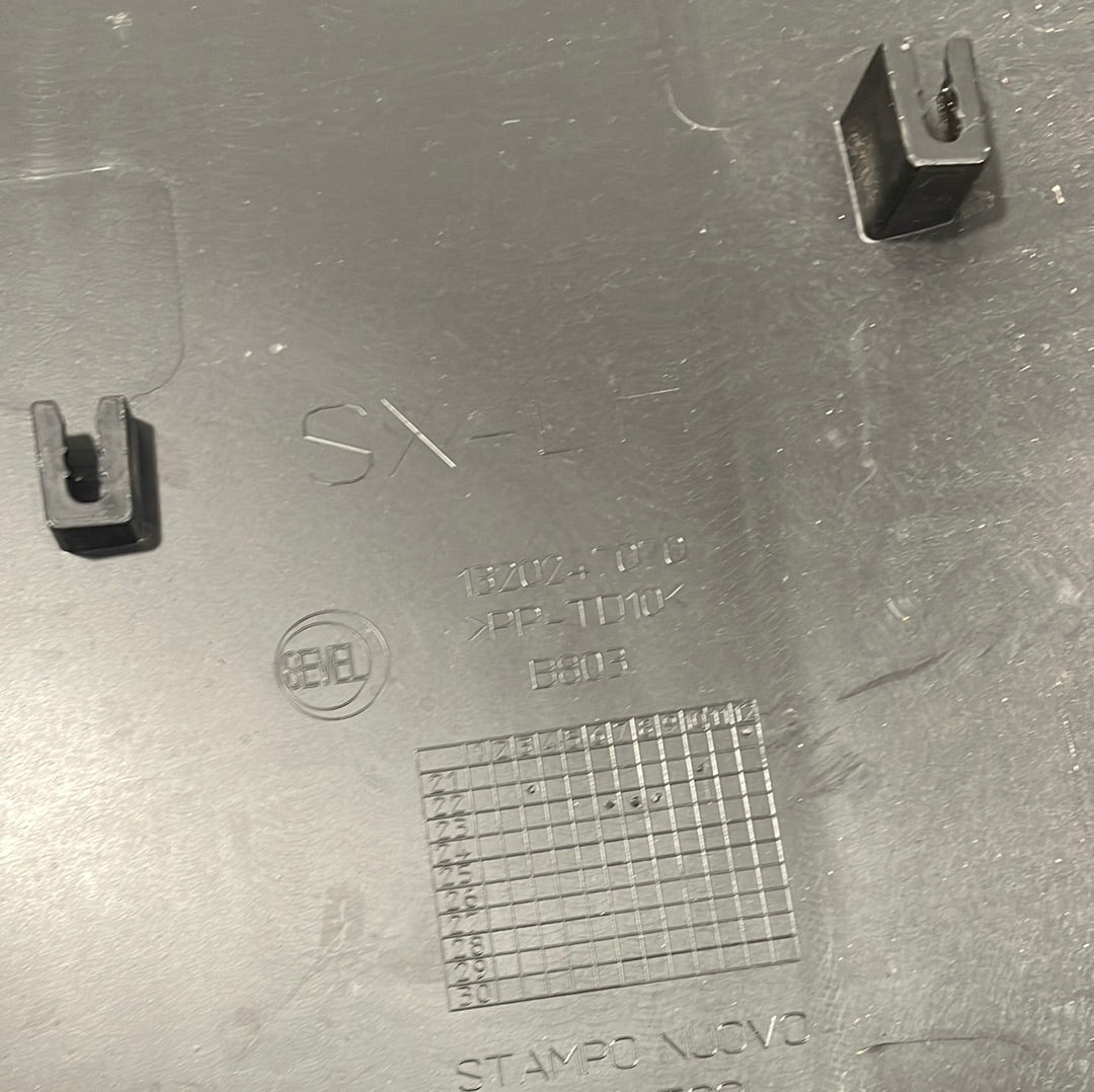 Citroen Relay/Peugeot Boxer/Fiat Ducato REAR PASSENGER SIDE BUMPER TRIM 1320247070