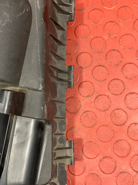 Renault Trafic/Vauxhall Vivaro AIR BOX LID 2.0 DCi 2010-2014 P/N H8200542143