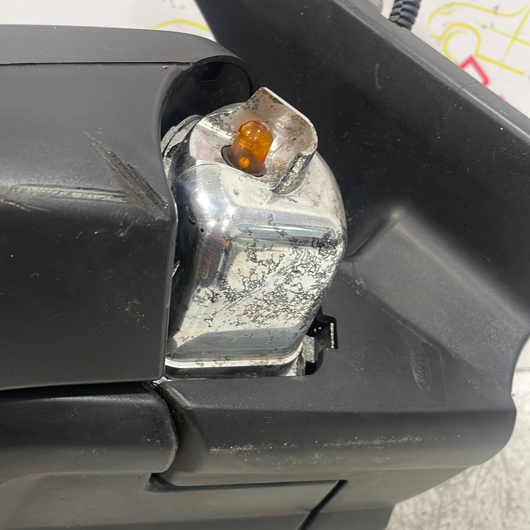 Ford Transit Custom PASSENGER SIDE WING MIRROR 6 PIN (DAMAGED) BK2117683DEW