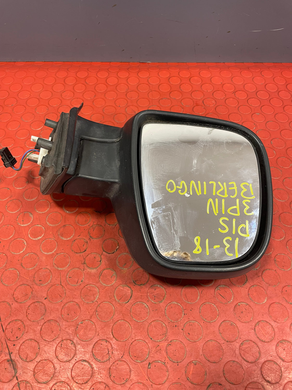 Citroen Berlingo/Peugeot Partner WING MIRROR Passengers Side 3 PIN 2013-2018 P/N 232636103 - 1