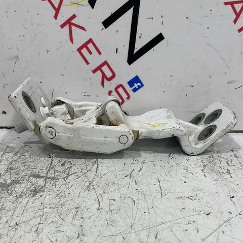 Ford Transit MK8 REAR DOOR HINGE PASSENGER SIDE LOWER N/S 2014-2018 P/N BK31V429A15