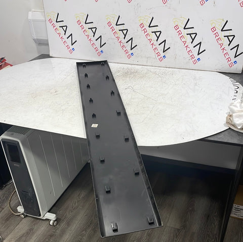 Citroen Relay/ Peugeot Boxer/ Fiat Ducato RIGHT SIDE STRIP BLACK P/N 1321052070