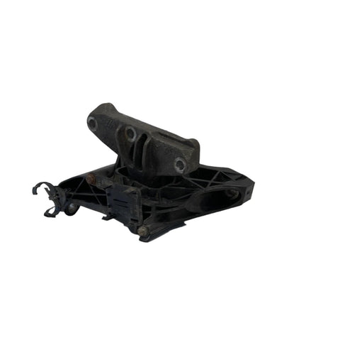 Citroen Berlingo/Peugeot Partner/Vauxhall Combo/Toyota Proace City ENGINE MOUNT O/S DRIVERS SIDE 1.5 2019-2024 P/N 9820297580