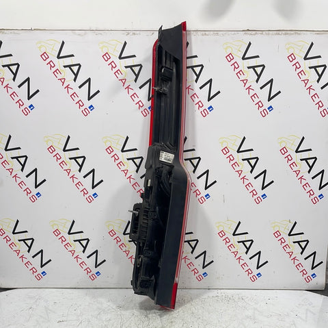 Ford Transit Custom TAILLIGHT DRIVER SIDE RH P/N BK2113404AD