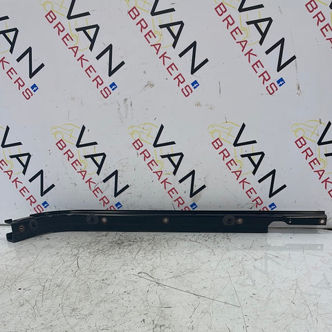 Citroen Berlingo/Peugeot Partner/Vauxhall Combo/Toyota Proace City SLIDING DOOR MIDDLE RAIL N/S 2019-2024 P/N 9828517380