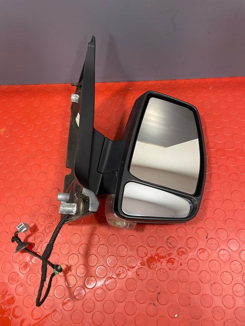 Ford Transit Custom WING MIRROR DRIVER SIDE RH (2 PIN) 2013-2018 P/N BK2117682CEW
