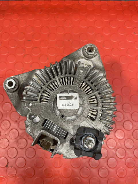 Renault Trafic / Vauxhall Vivaro ALTERNATOR (2 Pins) 1.6 2014-2019 P/N LRA04021