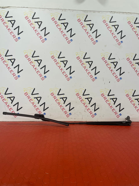 Citroen Berlingo/Peugeot Partner/Toyota Proace City/Vauxhall Combo PASSENGER SIDE WIPER ARM 2018-2023 P/N 9817214980