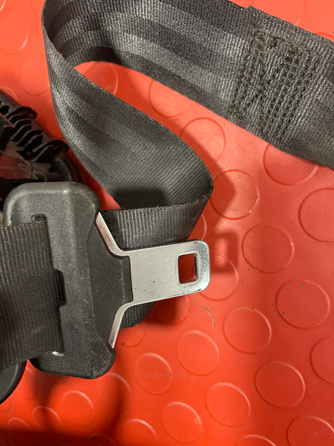 Vauxhall Vivaro/Citroen Dispatch/Peugeot Expert SEAT BELT FRONT DRIVER SIDE - 2016 - 2024P/N 98083793XX