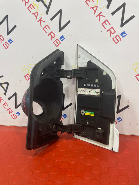 Ford Transit Custom INNER FUEL FLAP SURROUND TRIM AND DOOR (WHITE) 2014-2018 BK21V27936AE