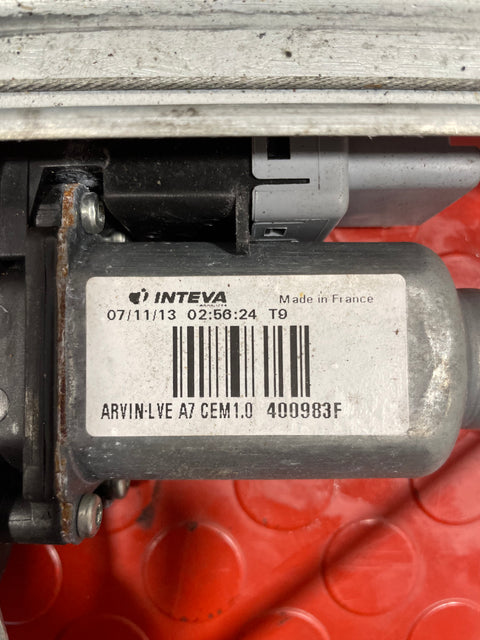 Peugeot Expert/Citroen Dispatch/ProACE WINDOW MECHANISM w/ MOTOR FRONT RIGHT 2008/2016 P/N 1440161480D-K / 400983F