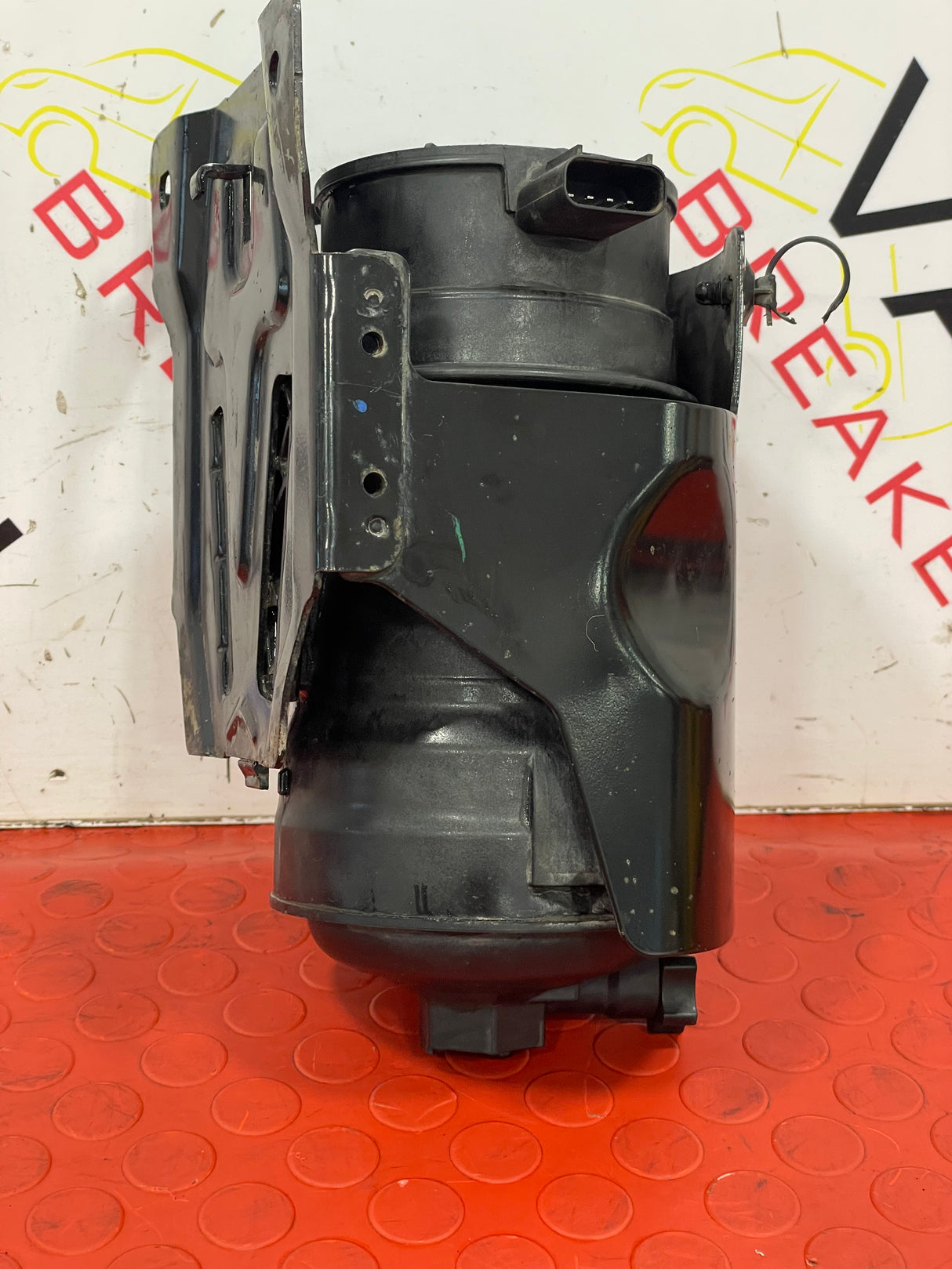Ford Transit Tipper FUEL FILTER AND HOUSING RWD 2.0TDCI 2018-2023 P/N GK219155AD