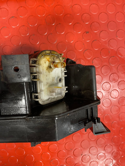 Citroen Berlingo/Peugeot Partner FUEL ADDITIVE TANK 1.6 2017 P/N 9672052180-1