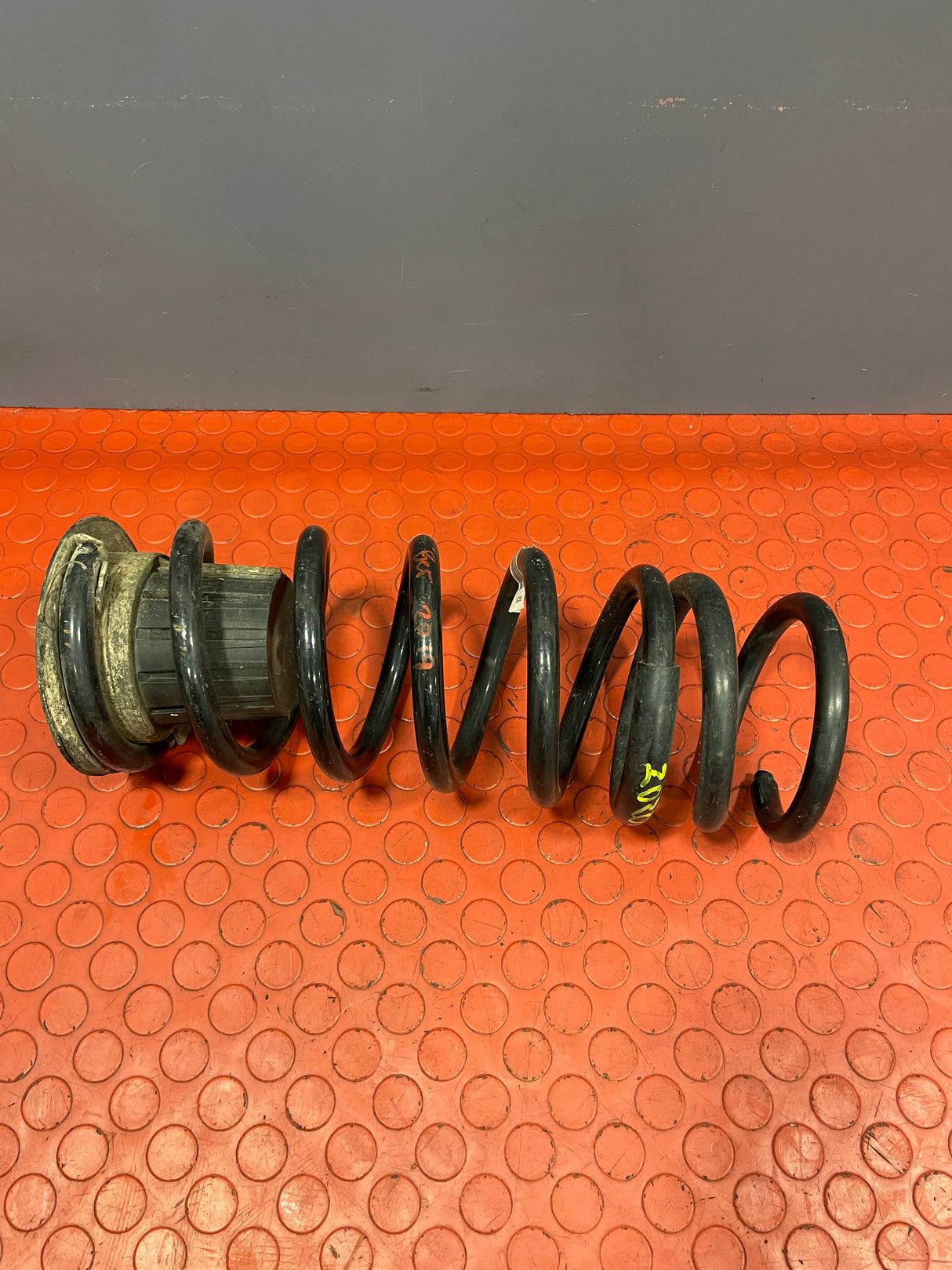 Citroen Berlingo/Peugeot Partner/Vauxhall Combo/Toyota Proace City REAR COIL SPRING 2019-2024 P/N 9824534080 - 2
