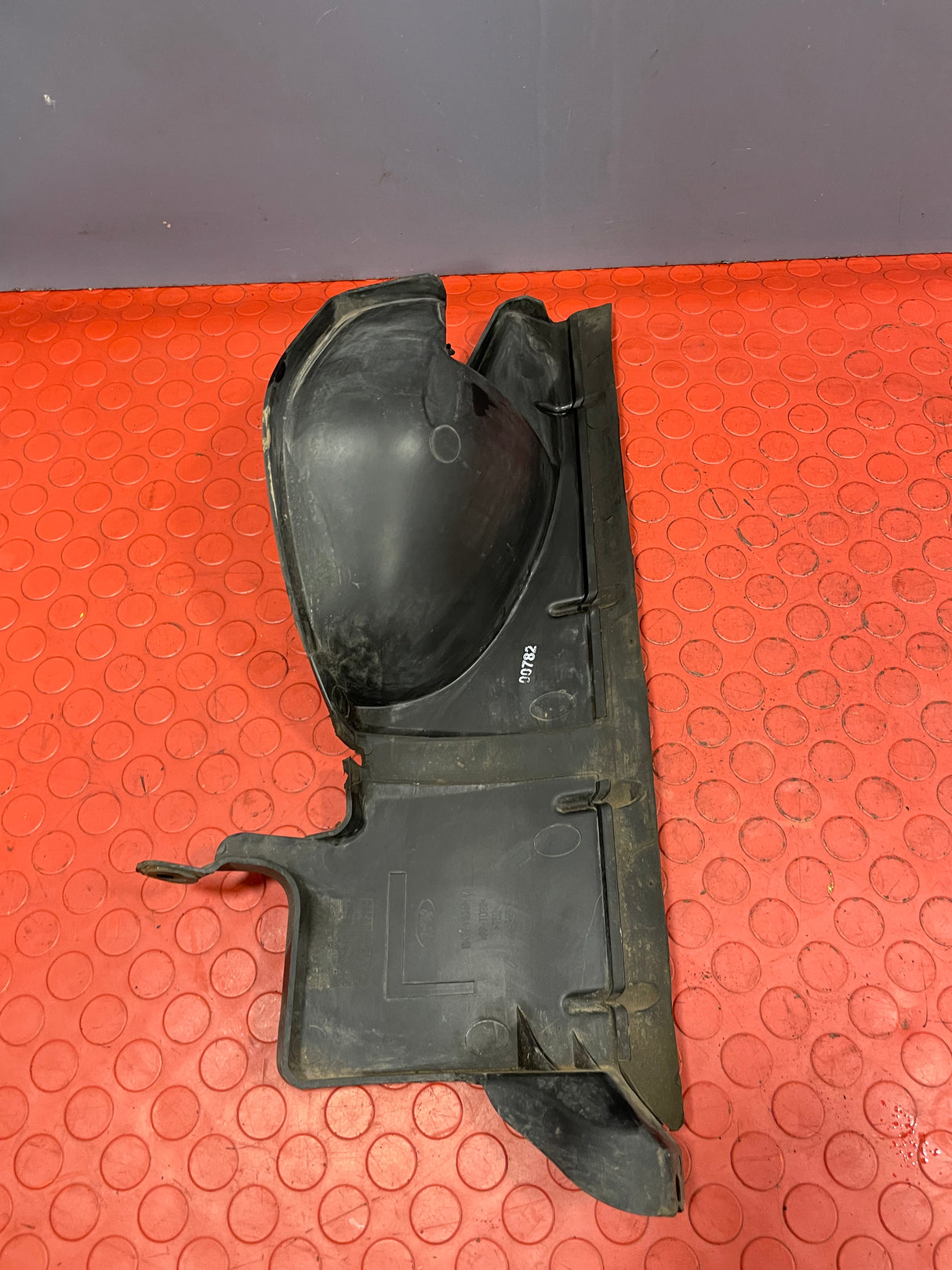 Ford Transit Mk8 RADIATOR AIR DEFLECTOR PASSENGER'S 2.0 RWD 2016-2023 P/N BK31V8311AA