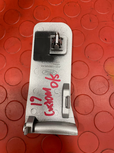 Ford Transit Custom SLIDING DOOR RAIL TRIM COVER OFFSIDE (SILVER) 2018 P/N JK21V250A84AA