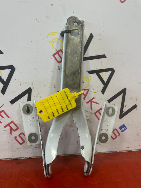Citroen Berlingo/Peugeot Partner BONNET HINGES (PAIR) 2011-2018 P/N 9680631380