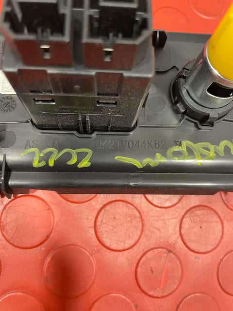 Ford Transit Custom USB SOCKET PORT 2022 (4X2 Pins) P/N JK2T14F014AC