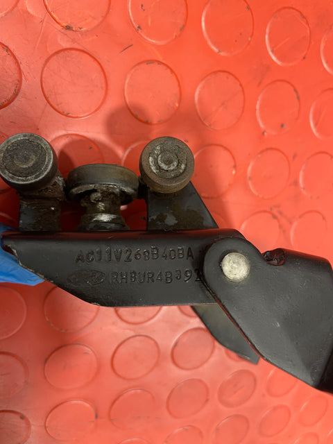 Ford Transit ROLLER GUIDE DOOR HINGE MK6/MK7 2000-2013 P/N AC11V268B40BA