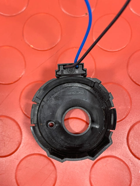 Citroen Berlingo/Peugeot Partner DELPHI IGNITION COIL COVER (damage)P/N 9663123380