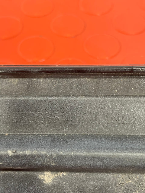 Citroen Dispatch/ Peugeot Expert/ Toyota Proace/ Vauxhall Vivaro PASSENGER SIDE SLIDING DOOR RAIL TRIM (Black) 2019-2023 P/N 9808384180