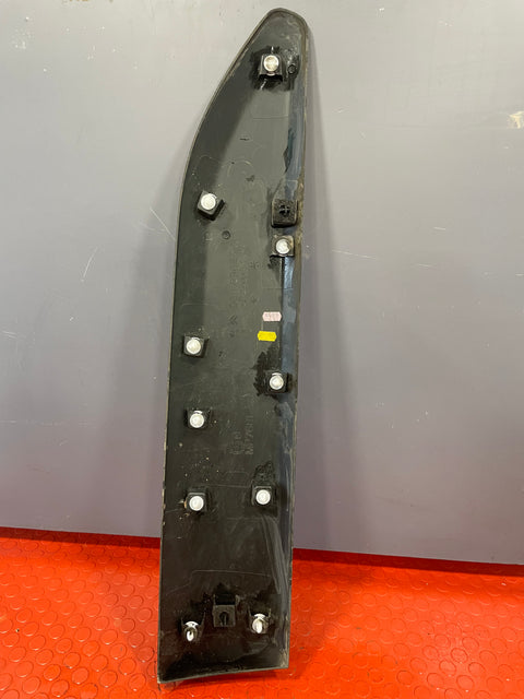 Citroen Berlingo/Vauxhall Combo/Peugeot Partner/Proace City DOOR MOULDING FRONT PASSENGER SIDE 2019-2024 P/N 9817696377