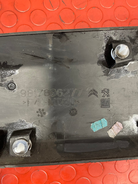 Citroen Berlingo/Vauxhall Combo/Peugeot Partner/Proace City DOOR MOULDING FRONT DRIVER SIDE 2019-2024 P/N 9817696277