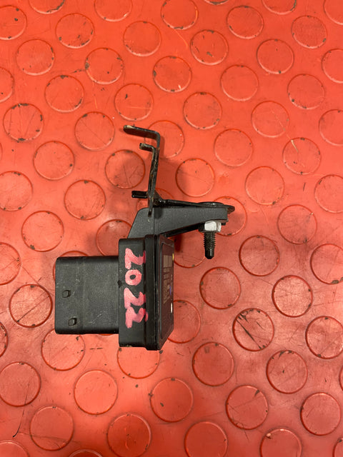 Renault Trafic GLOW PLUG RELAY 2022 P/N 110675590R