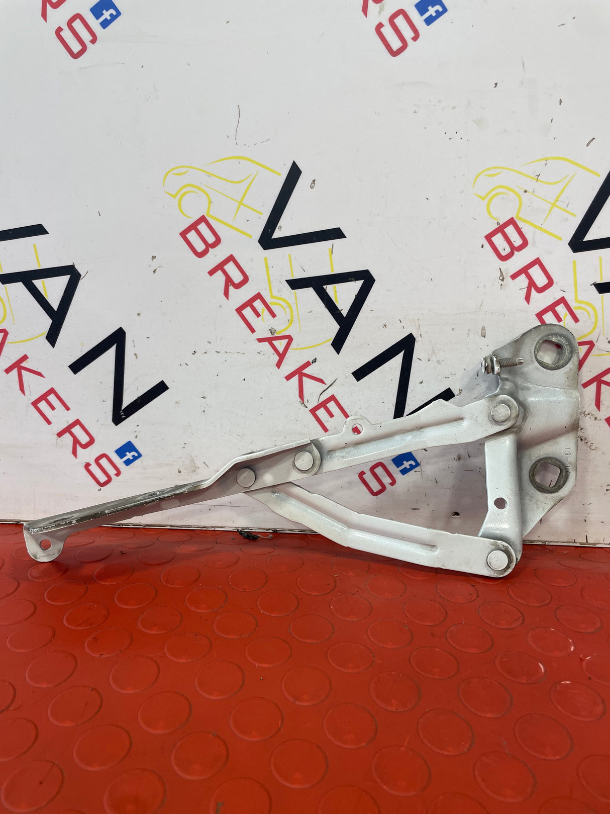 Ford Transit Custom MK8 BONNET HINGE RIGHT SIDE DRIVERS 2013-2016 P/N BK2116800AD