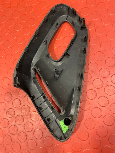 Citroen Berlingo/Peugeot Partner Right DOOR HANDLE MOULDING TRIM P/N 9681232477