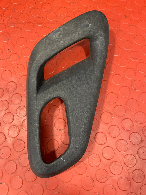 Citroen Berlingo/Peugeot Partner Right DOOR HANDLE MOULDING TRIM P/N 9681232477
