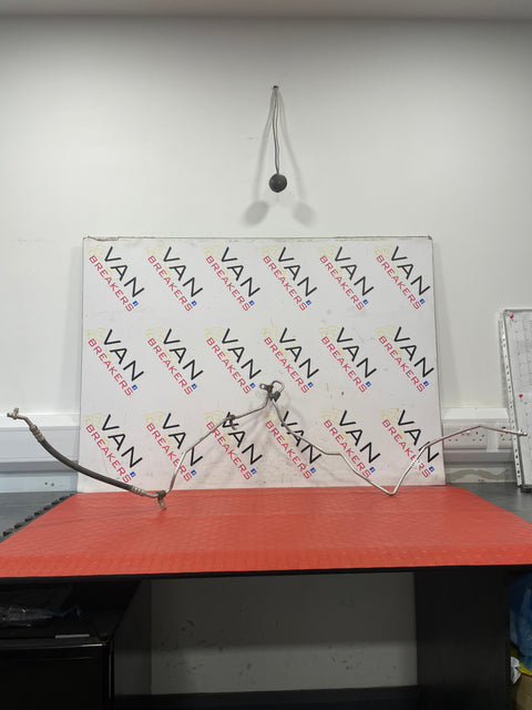 Renault Trafic/Vauxhall Vivaro AIR CONDITIONING PIPE HOSE 1.6L 2014-2017 P/N 924402507R