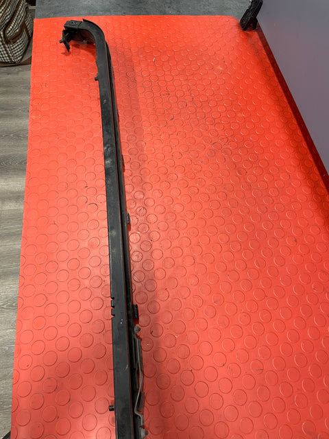Citroen Dispatch/ Peugeot Expert/Vauxhall Vivaro/Proace /Fiat Scudo SLIDING DOOR RAIL W/ LIMITER P/S Left 2016-2024 P/N 9822930180G