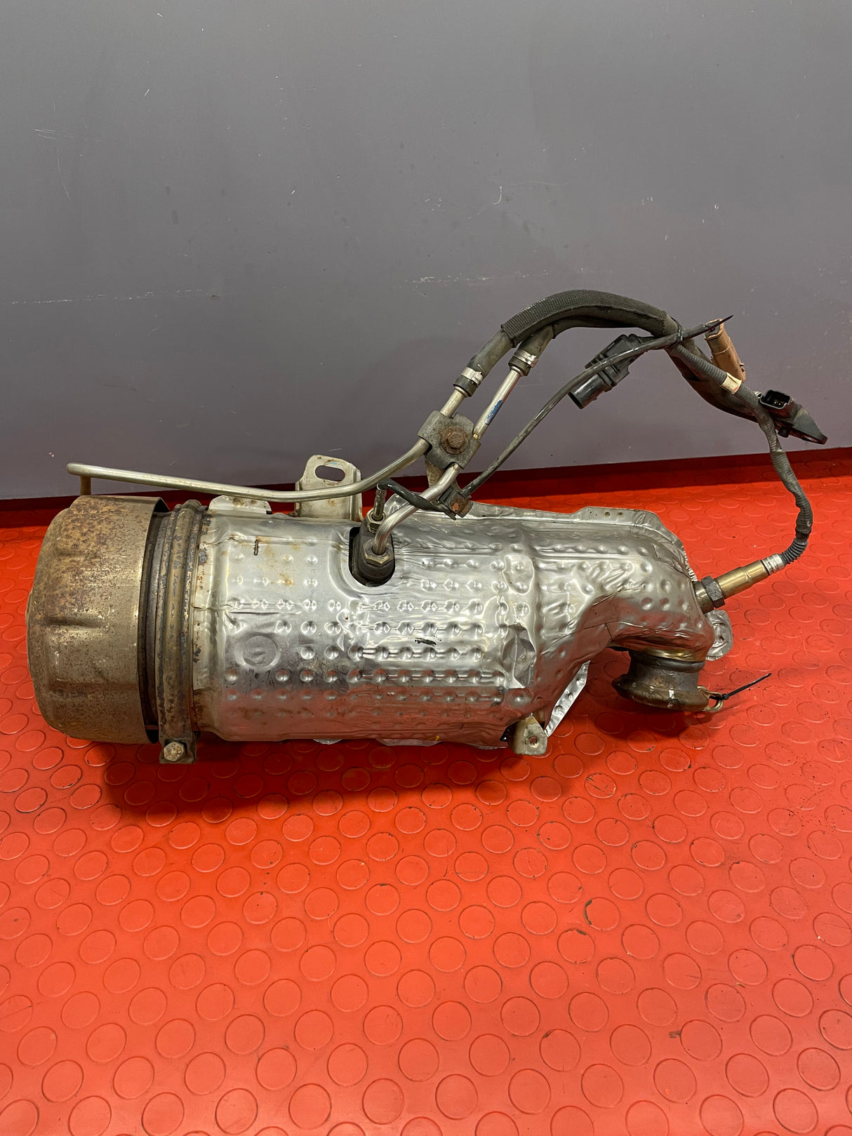 Citroen Berlingo/Peugeot Partner CATALYTIC CONVERTER DPF 1.6 2012-2016 (2*6 Pins) P/N 1005142X - 5 / 1005143X