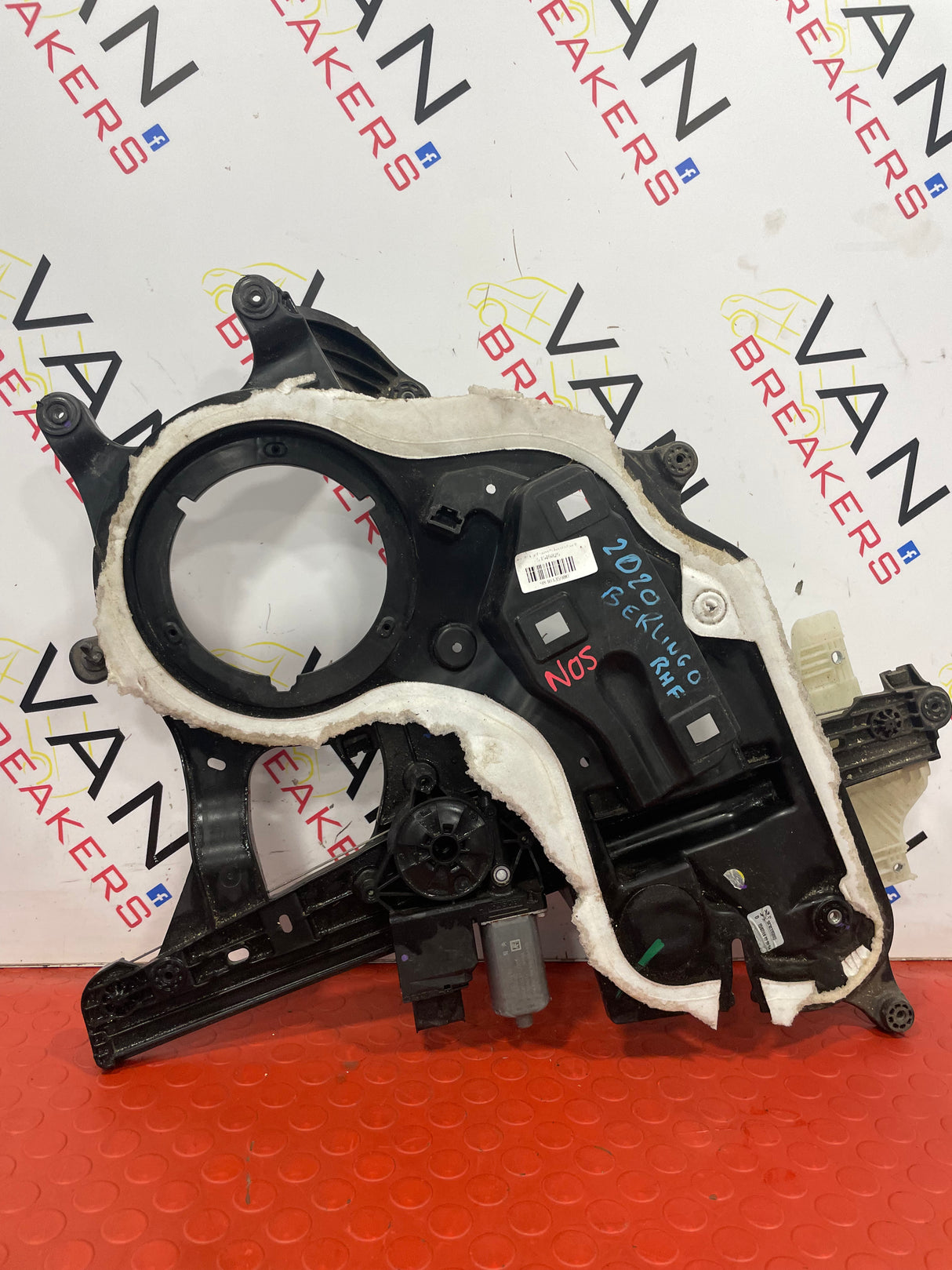 Vauxhall Combo/Peugeot Partner/Citroen Berlingo RH FRONT WINDOW REGULATOR O/S DRIVER 2019-2024 P/N 9830335980