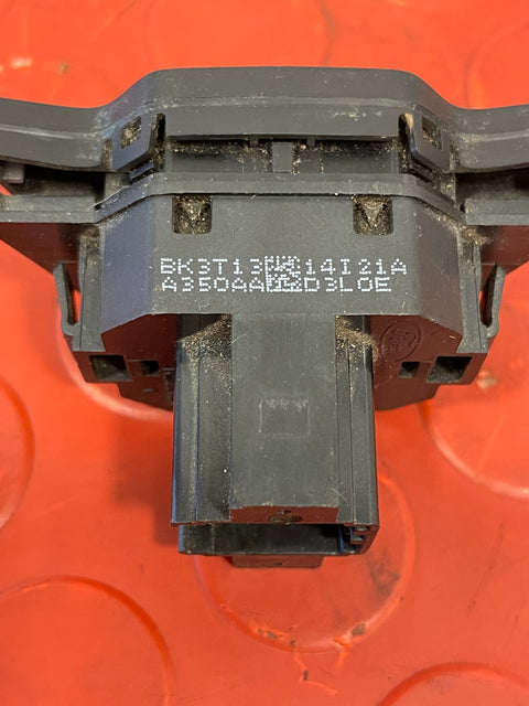 Ford Transit Custom HAZARD WARNING SWITCH P/N BK3T13A350AA