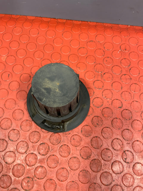 Citroen Berlingo/Peugeot Partner/Vauxhall Combo/Toyota Proace City REAR UPPER COIL SPRING SEAT 2019-2024 P/N 9831086080