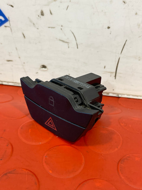 Ford Transit Custom HAZARD WARNING SWITCH P/N BK3T13A350AA