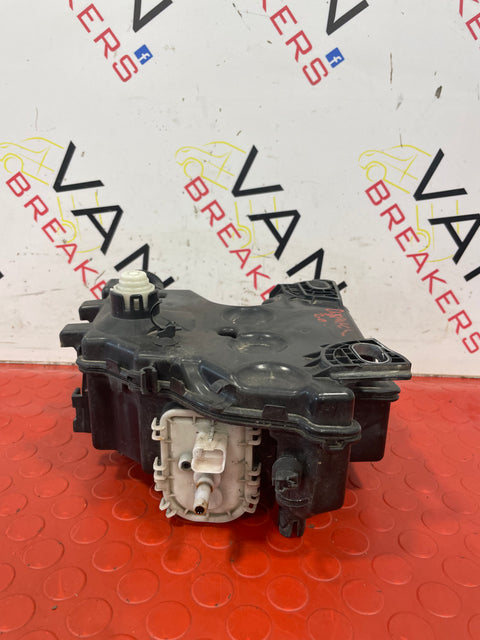 Peugeot Expert/CitroenDispatch/Vauxhall Vivaro FUEL ADDITIVE TANK 2.0HDI 2019-2024 P/N 9806830680