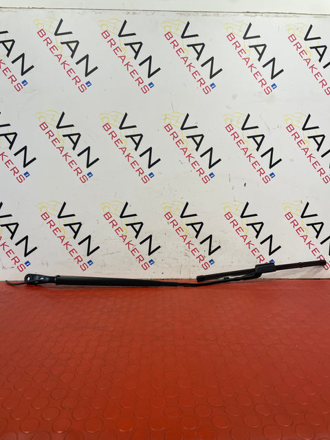 Vauxhall Combo/Peugeot Partner/Citroen Berlingo PASSENGER SIDE WIPER ARM (FRONT) P/N 9839409180