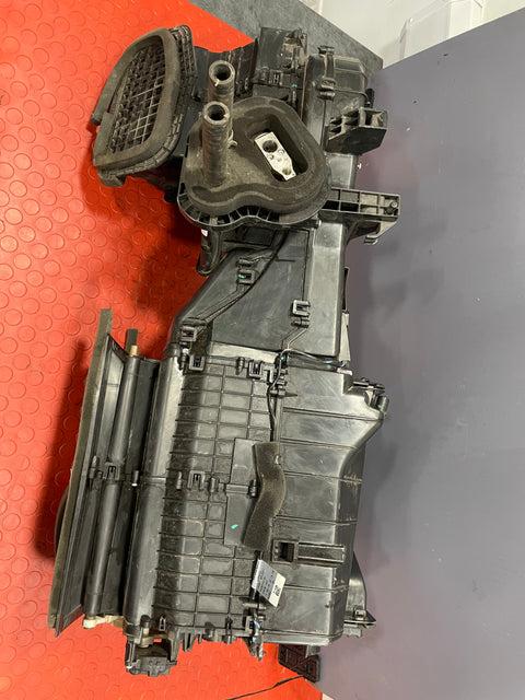 Nissan Navara Pickup D23/ HEATER MATRIX UNIT 2016 (w/ minor air pipe damage) P/N 953MY4KJ3A / 279504KJ0A