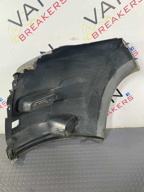 Peugeot Boxer/Citroen Relay Mk3 FRONT BUMPER RIGHT CORNER COVER O/S P/N 1306560070 D/S (some marks)