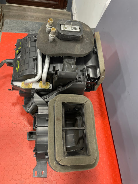 Citroen Relay/ Peugeot Boxer/ Fiat Ducato HEATER MATRIX / RADIATOR CORE 2.2 FWD 2016-2023 (Damage in the Housing) P/N 07356575460